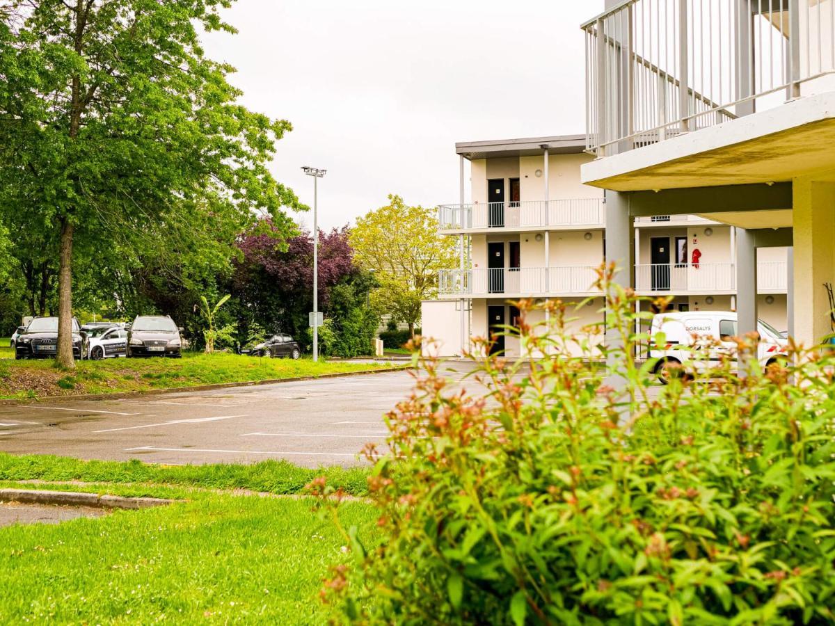Hotel Du Parc - Chantepie Exteriör bild